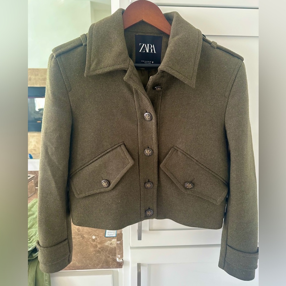 Cropped Coat